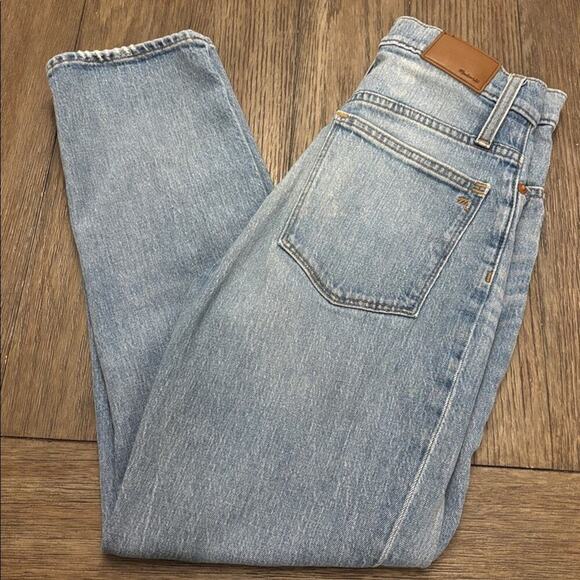 Madewell Denim - Madewell Classic Straight Light Wash Blue Denim Jeans Casual - Size 26 Inseam 26